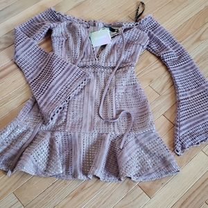 Gorgeous long sleeve mini dress !!